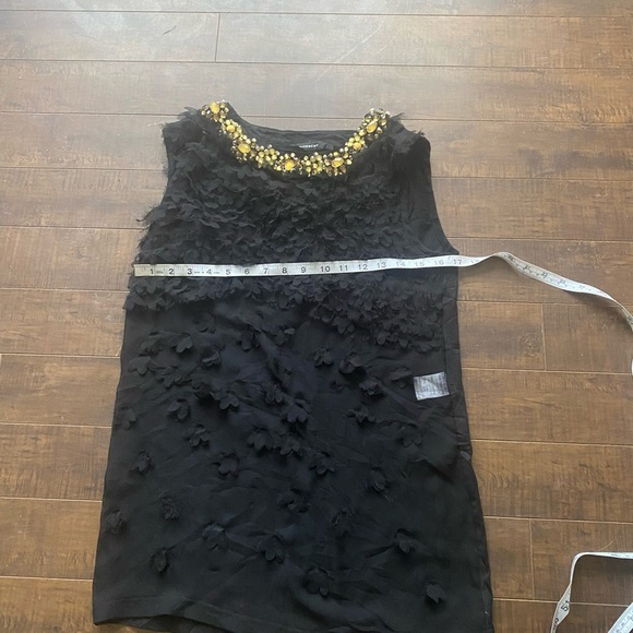 Givenchy Black Silk Textured sleeveless blouse - Picture 10 of 11